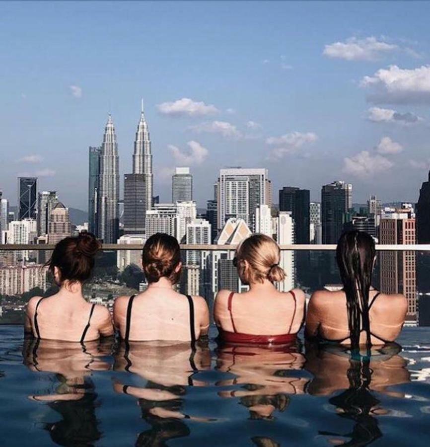Klcc Inifinity Pool - The Regalia Residences & Suites By Kl Minsu Kuala Lumpur Exteriör bild