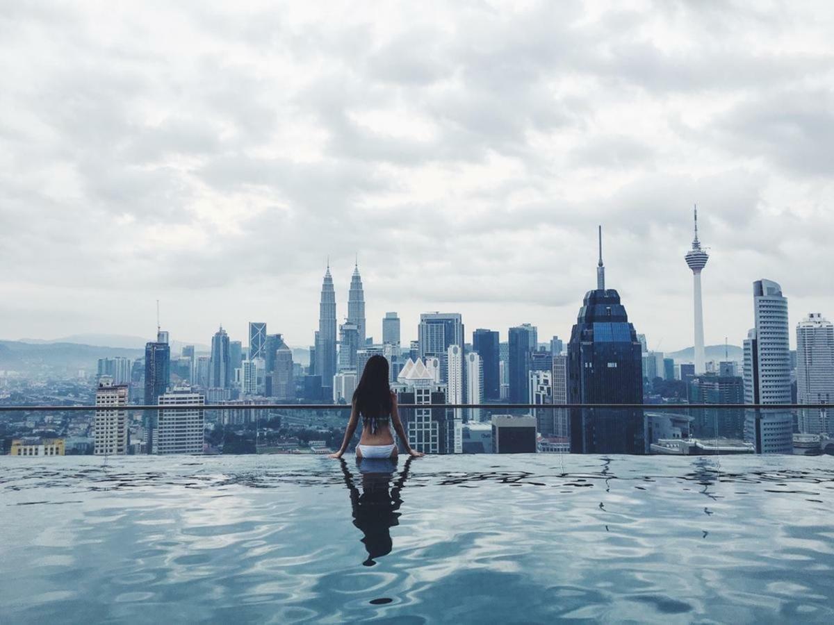 Klcc Inifinity Pool - The Regalia Residences & Suites By Kl Minsu Kuala Lumpur Exteriör bild