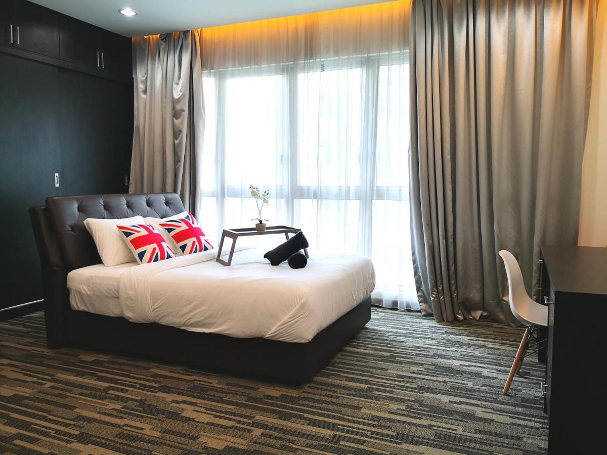 Klcc Inifinity Pool - The Regalia Residences & Suites By Kl Minsu Kuala Lumpur Exteriör bild
